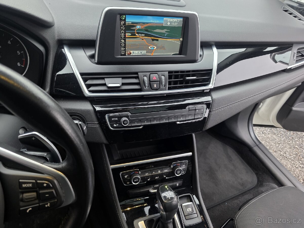 BMW Řada 2 218 D 110KW Panorama Led Navi - 17