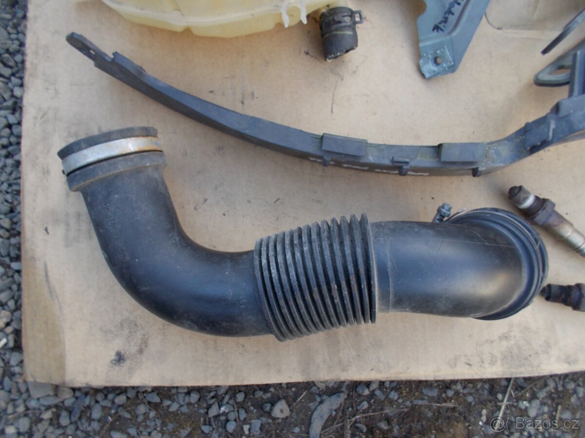 Díly Meriva B - 1.4 88kw - 17