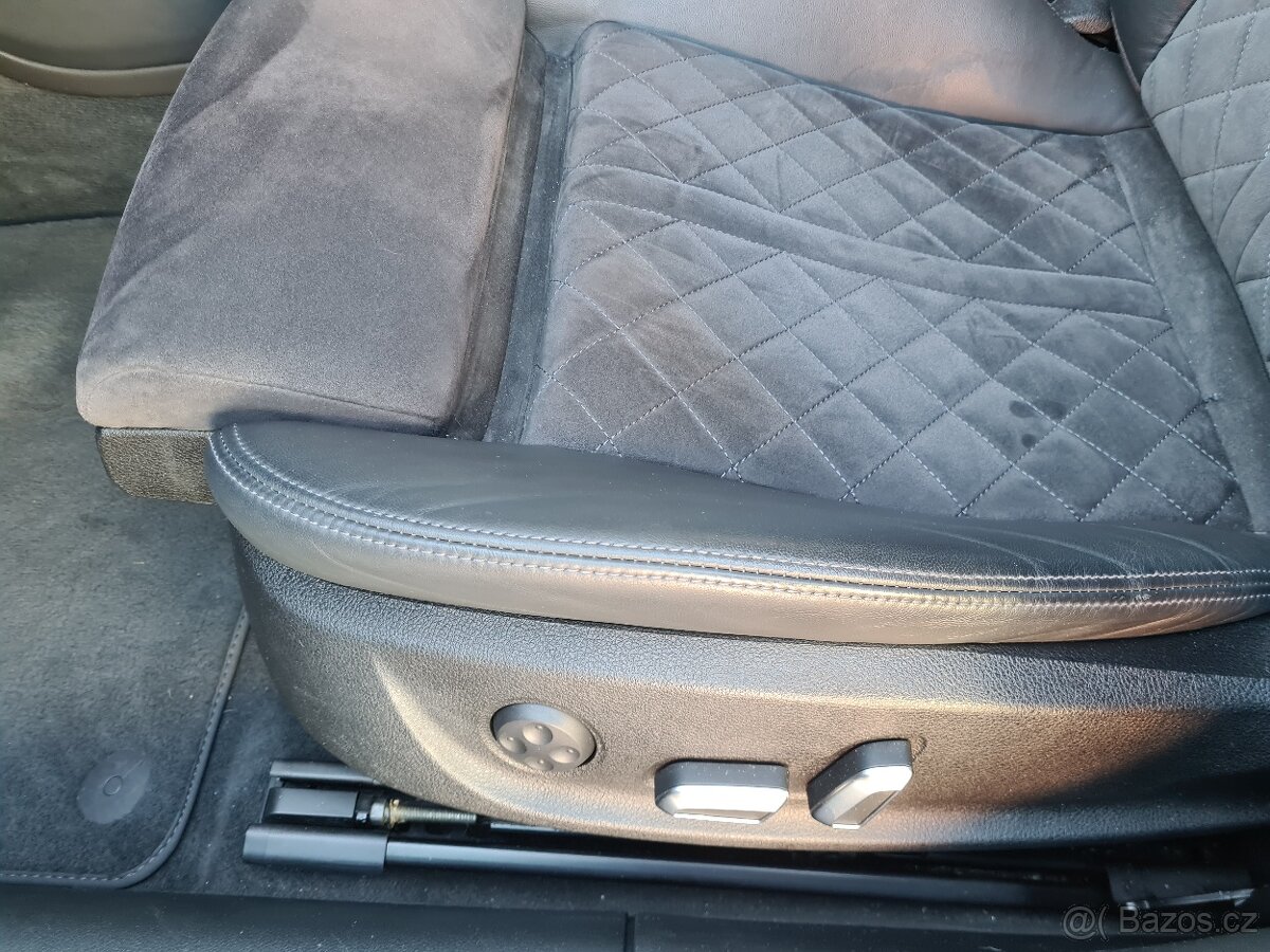 AUDI RS6 4,0 TFSI 412 kW QUATTRO VÝHŘEV NAVI KAMERA - 17