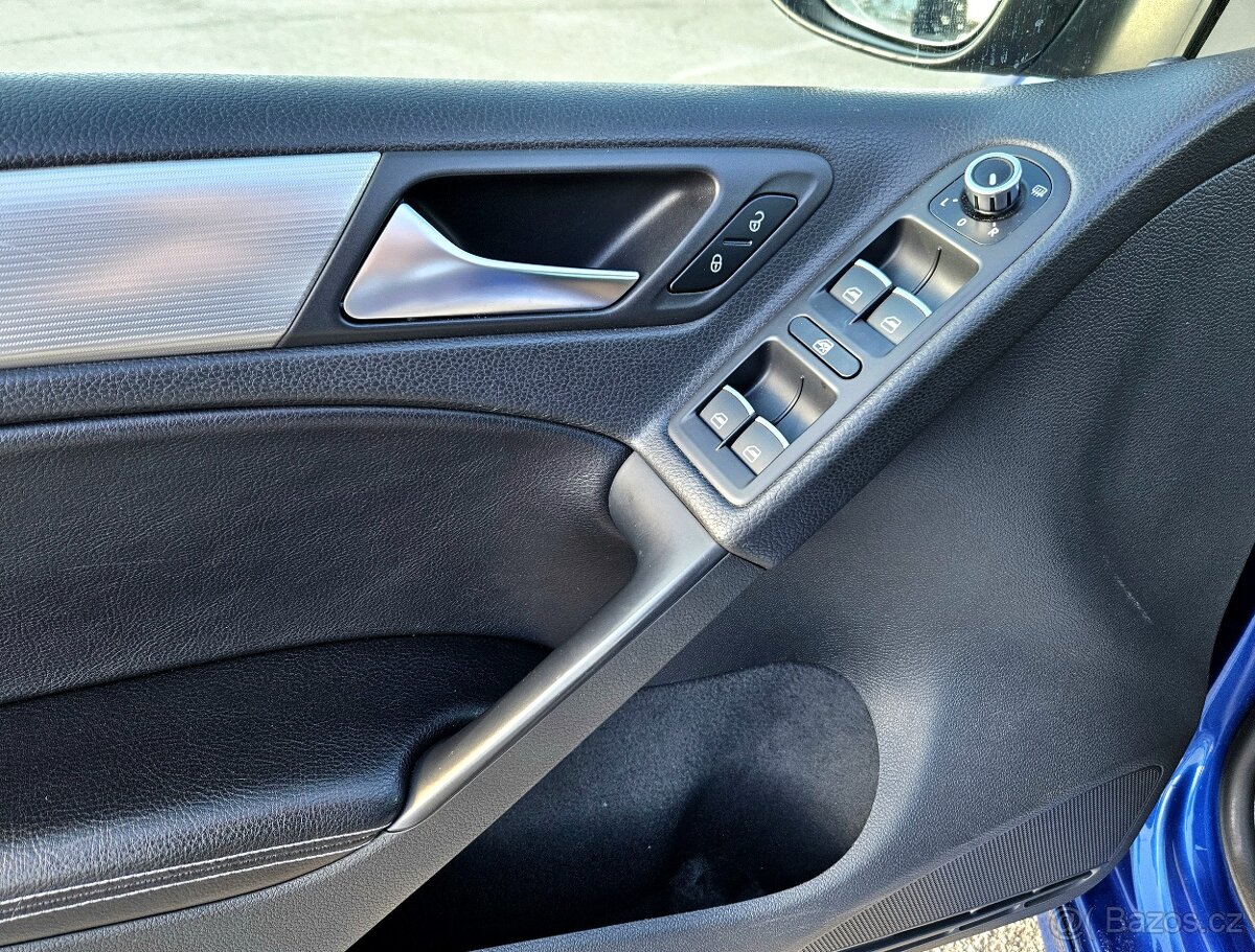 VOLKSWAGEN GOLF 6R - 17