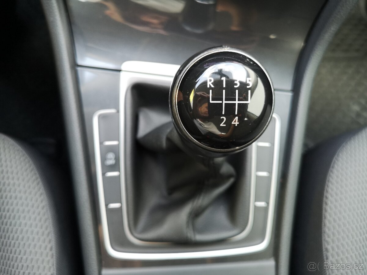 VW Golf Variant 1.6 85kW 1.Maj.ČR.Serviska odp.DPH. - 17