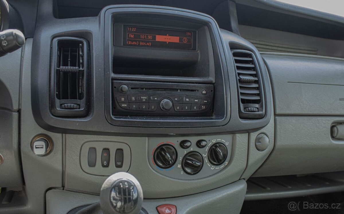 Opel Vivaro 2.0 CDTi 2011 - 17