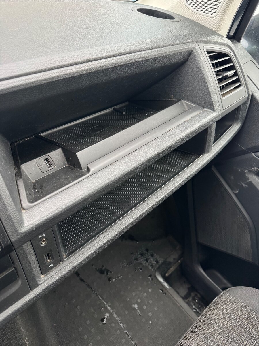 Volkswagen T6 Caravelle Long 2.0TDI 110kw DSG FULLED - 17