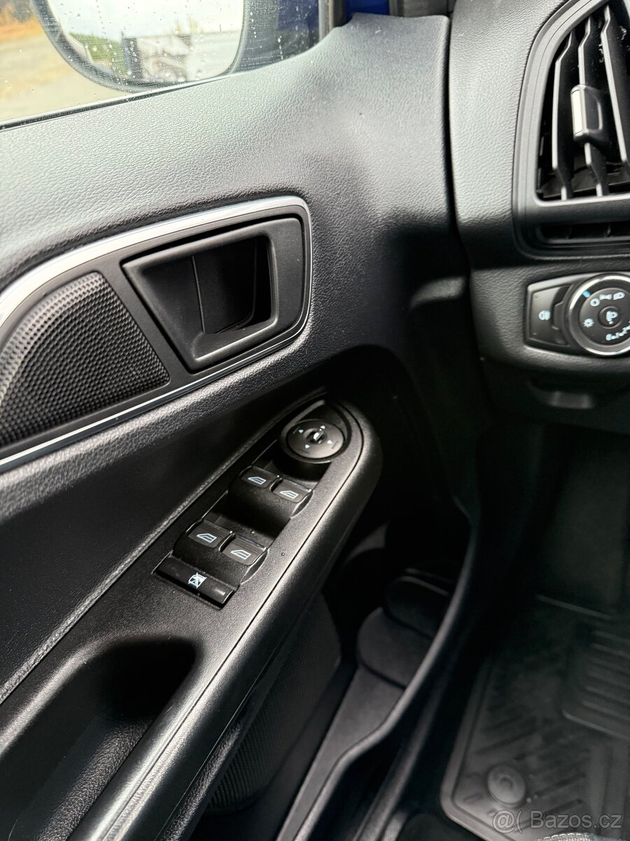 FORD B-MAX 1.0T 92KW 2013 po rozvodech - 17