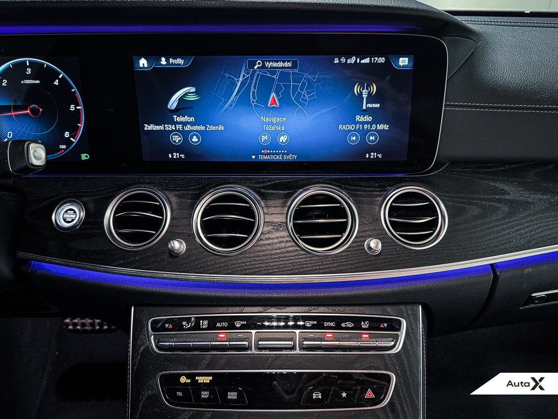 Mercedes-Benz E 220d W213 facelift 143 KW - 17