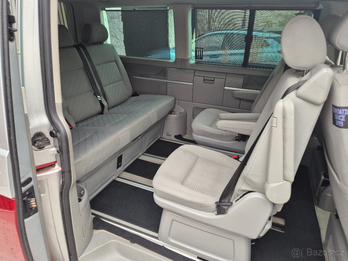 VW Multivan T5 2.0 TDI 7 miestne - 17