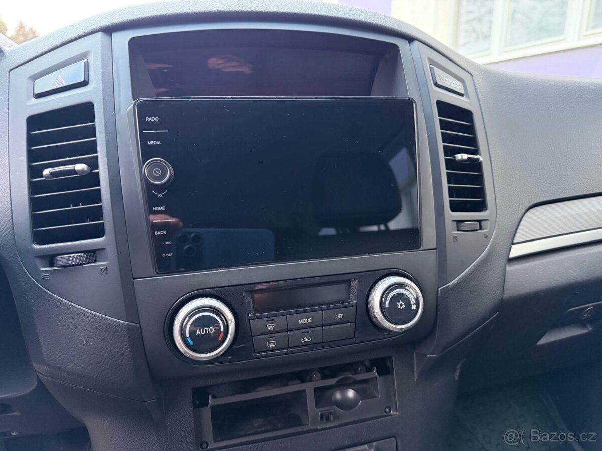 Mitsubishi Pajero 3,2 Di-D 4WD / verze bez DPF - 17