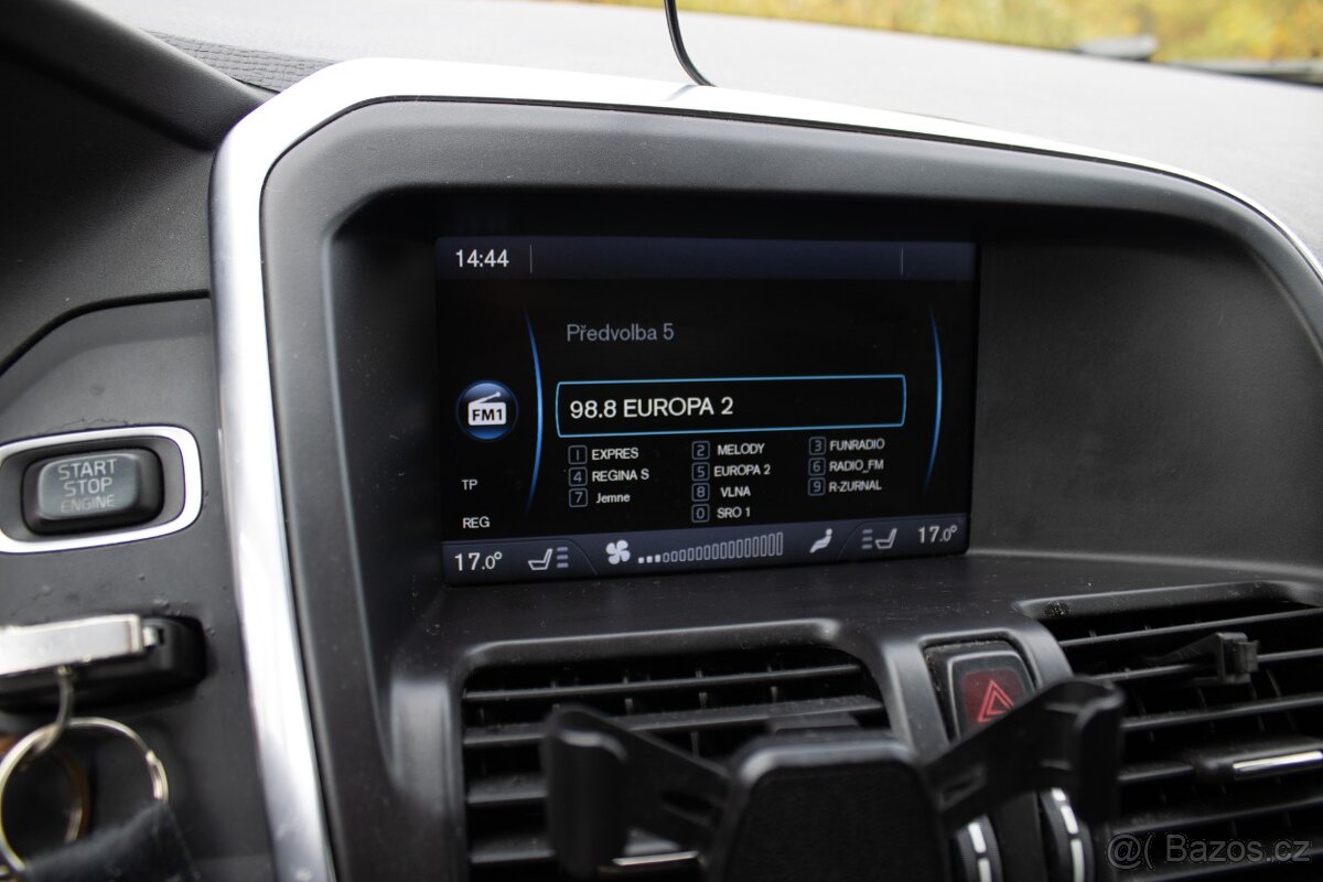 Volvo XC60 T-6 AWD R-Design Geartronic 224kW - 17