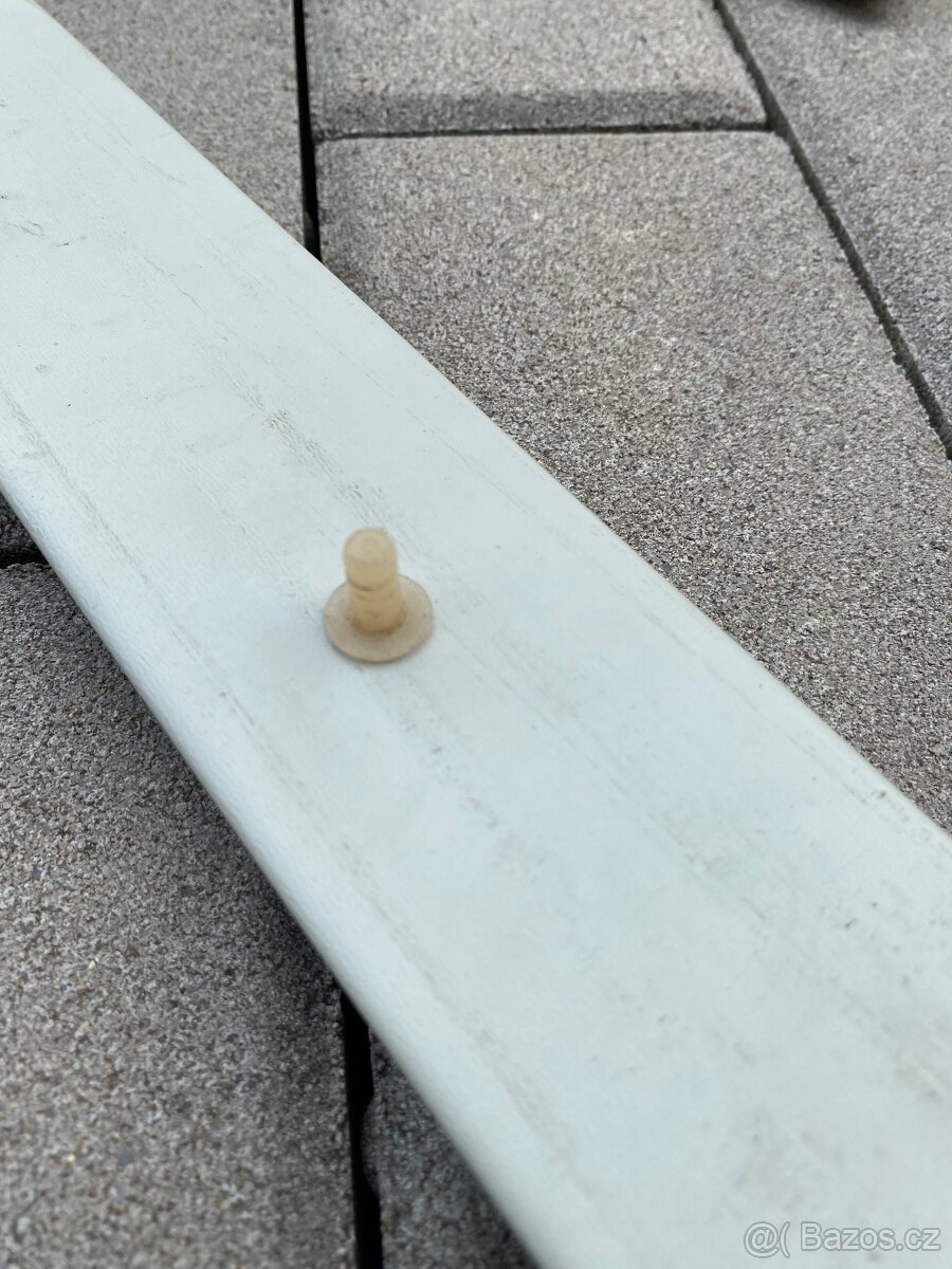 Výstražný trojúhelník retro - 17