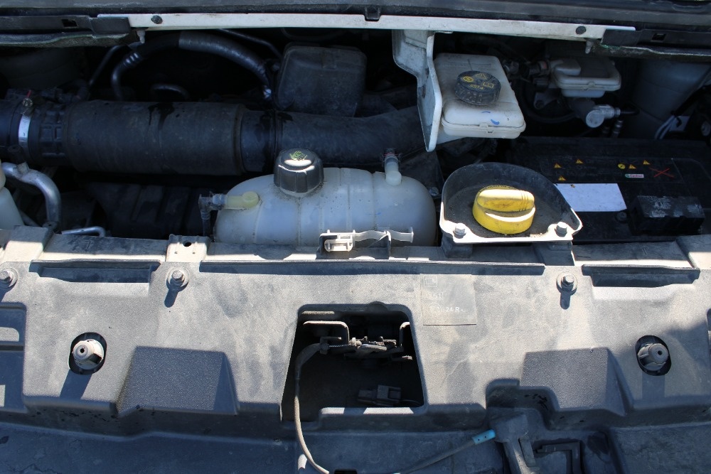 Renault Trafic, 2,0DCI L2H1 + klima - 17