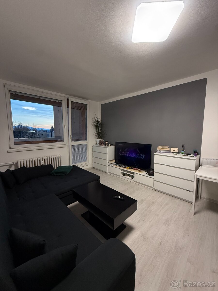 PLNĚ VYBAVENÝ byt 2+kk, 55 m², 2 lodžie, 2 výtahy - 17