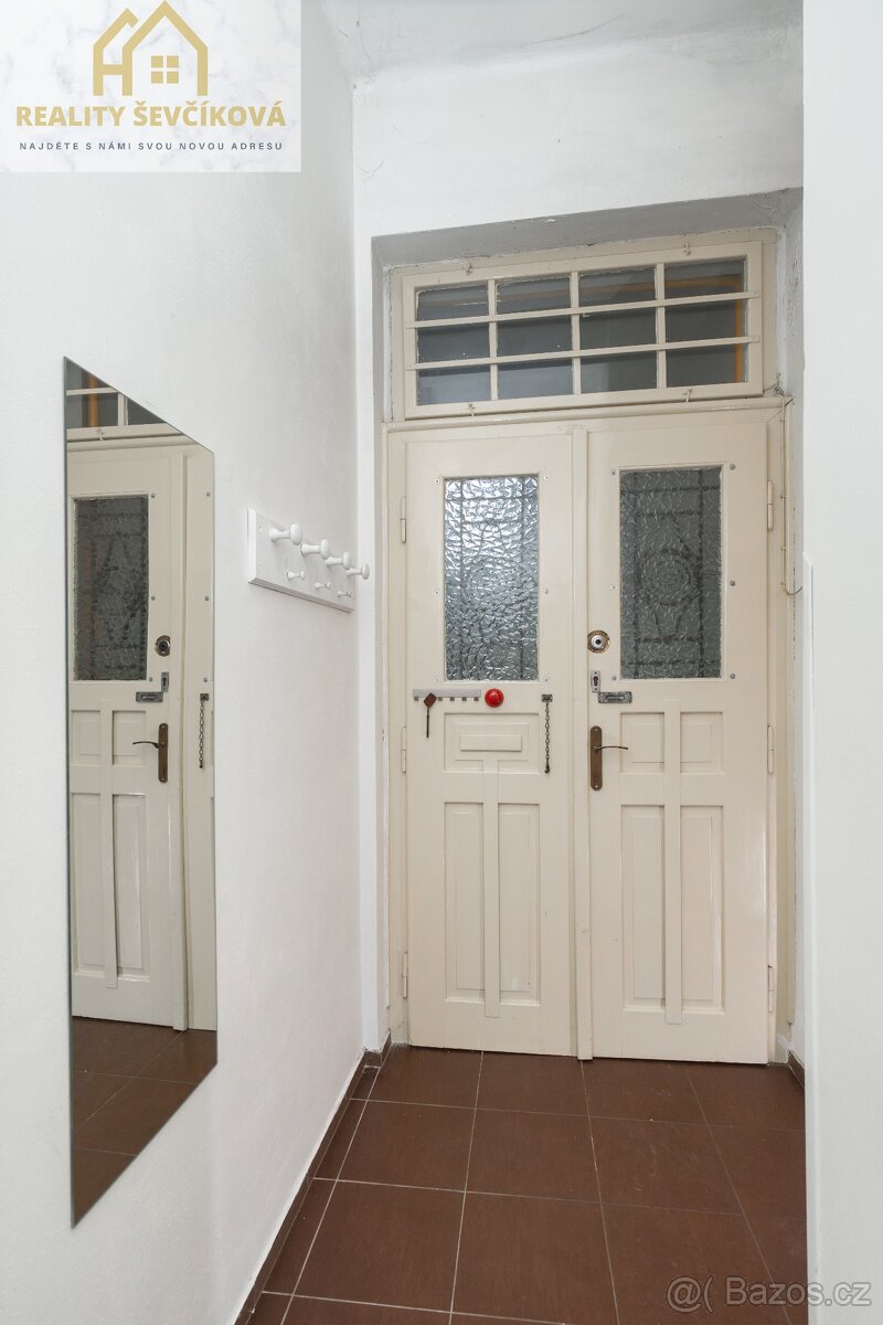 Prodej bytu 2+1, 69 m² – Hradec Králové, ul. Pospíšilova - 17