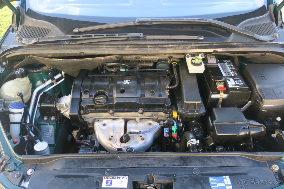 PEUGEOT 307 1.616V, BOHATÁ VÝBAVA - 17