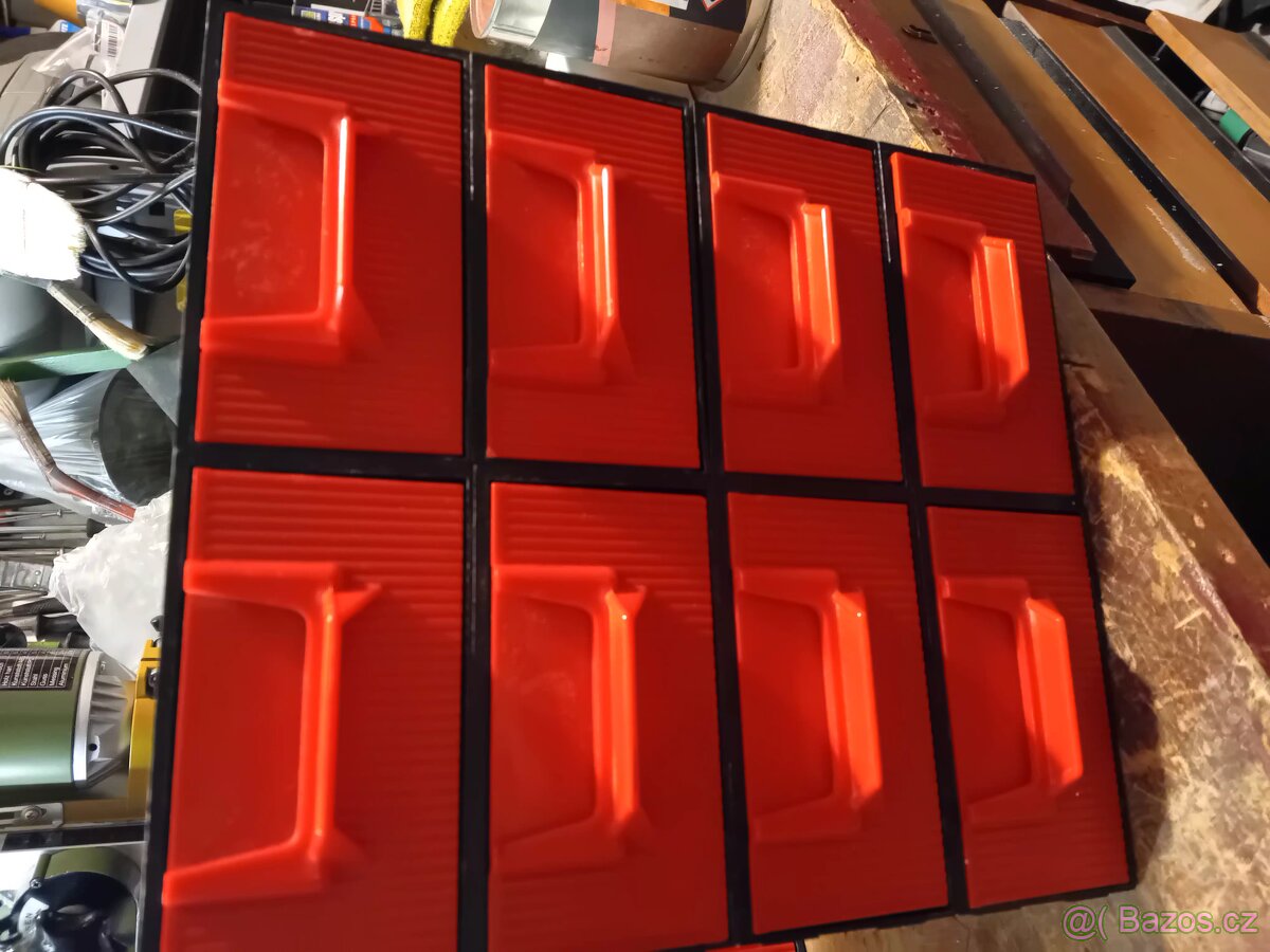 Součástky elektro - 17