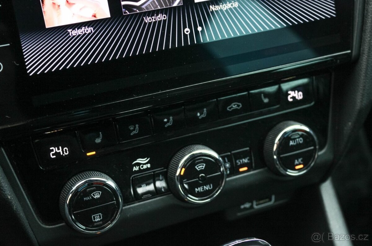 Škoda Octavia Combi 2.0 TDI DSG - 17