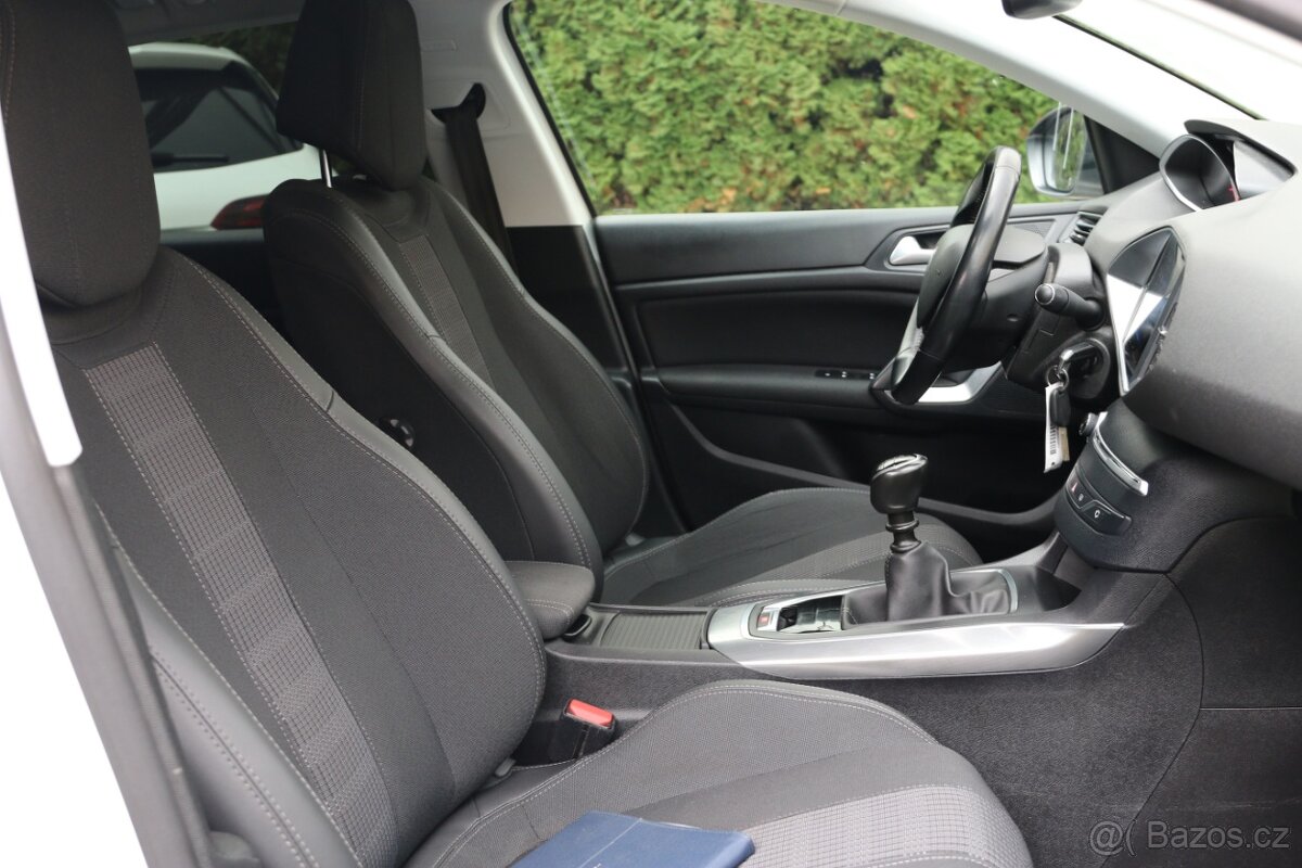 Peugeot 308 1.5 96KW,HDi Allure, TAŽNÉ - 17