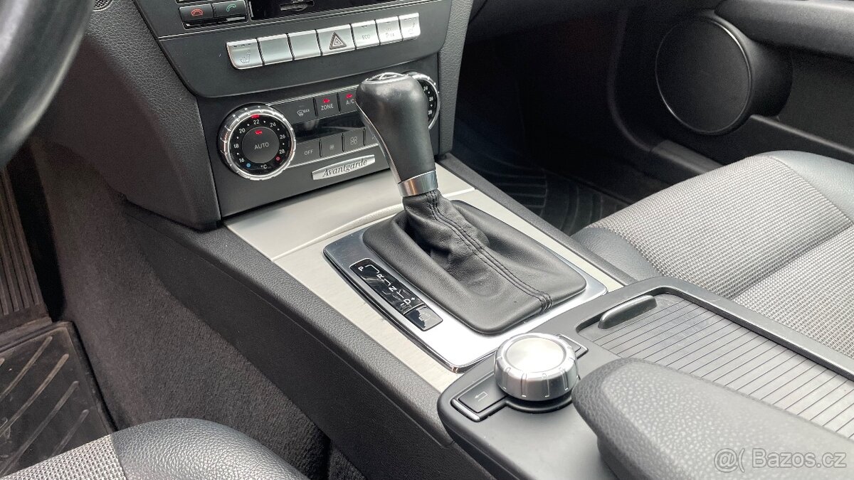 MERCEDES-BENZ C220CDi AVANTGARDE AUTOMAT - 17