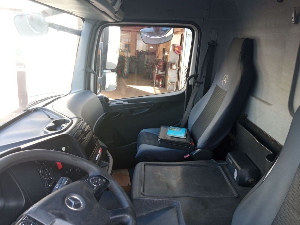 Prodám Mercedes 1018 - 17