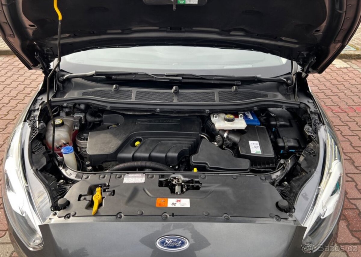 FORD S-MAX 2.0 TDCi 132KW - 4x4 - 7.MÍST - po STK - 17