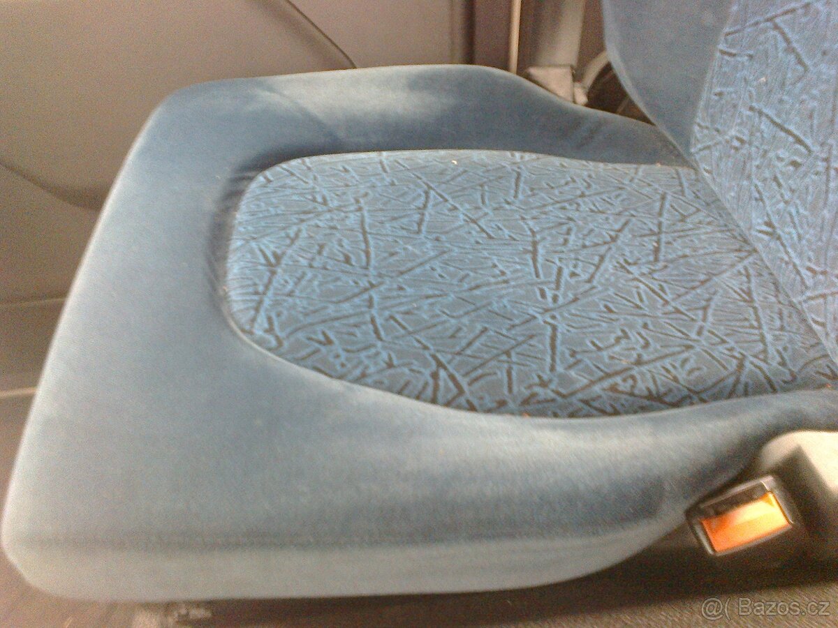 Sedačka – DAF LF – ORIGINAL – moc pěkný sedák – 995,-Kč - 17