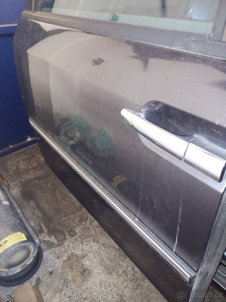 Lancia Phedra díly - 17