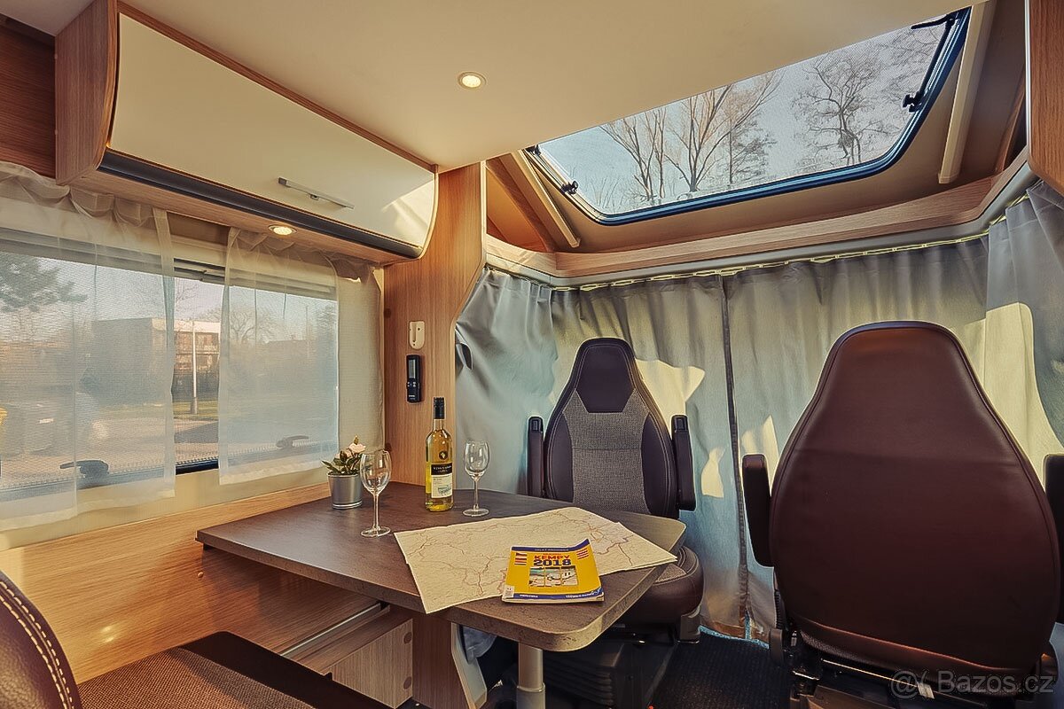 Sunlight T67,2019,2x klima,150ps,solar,tv,garaz,5mist,AKCE - 17