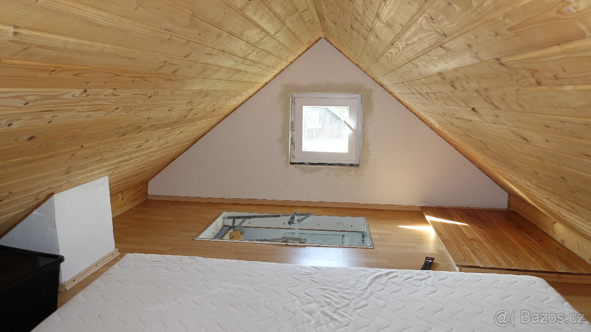 Prodám chatu 45m s pozemkem 368m. Karlovy Vary Doubí. - 17
