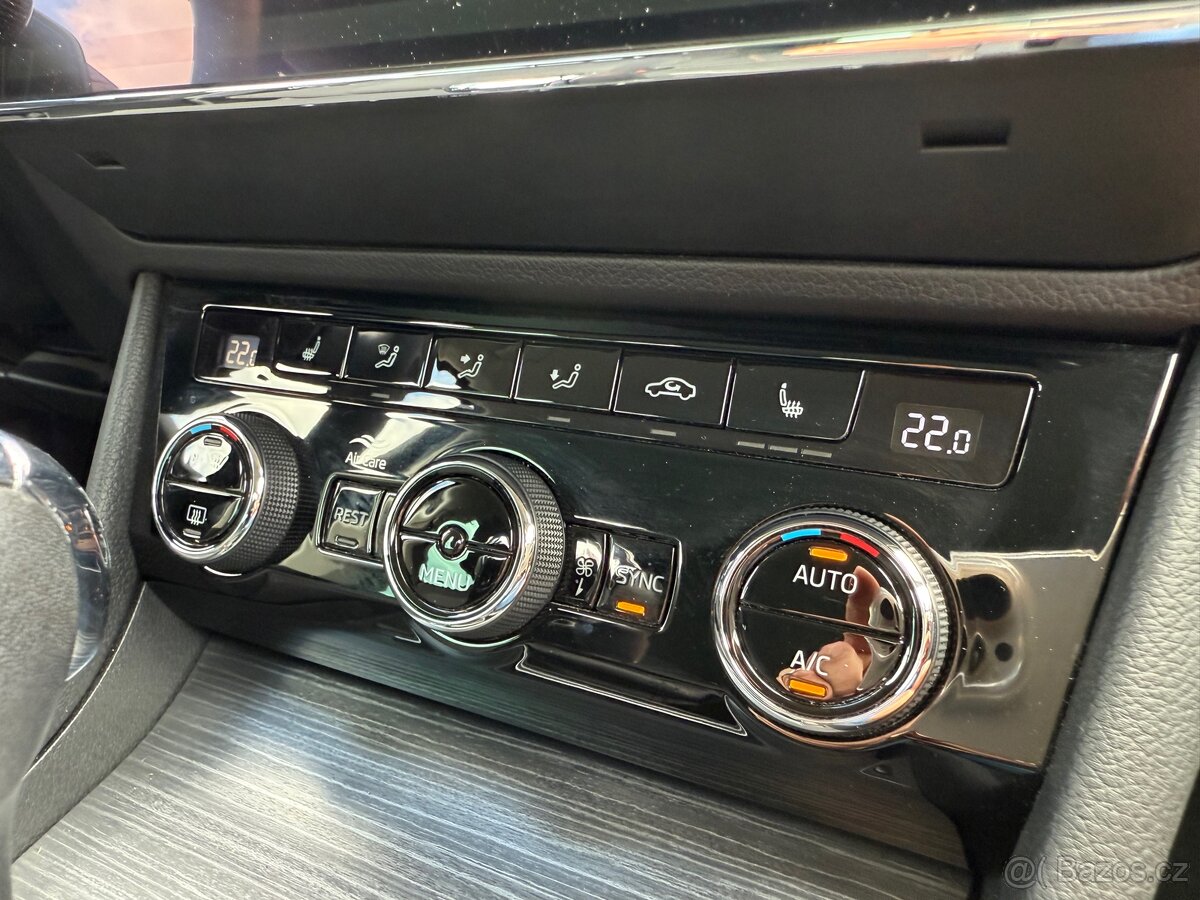Škoda Superb 1.5 TSI 110kW DSG 2/2021 129 360 km DPH - 17