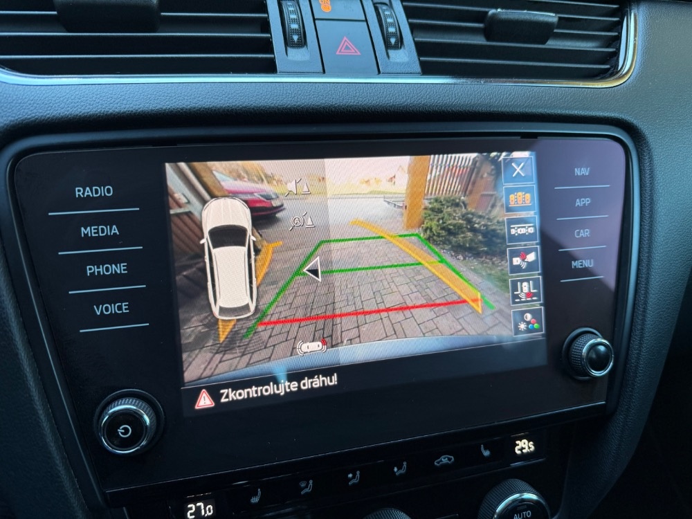 ŠKODA OCTAVIA 3 1.8 TSI 132KW STYLE ACC FULLLED NAVI KAMERA - 17