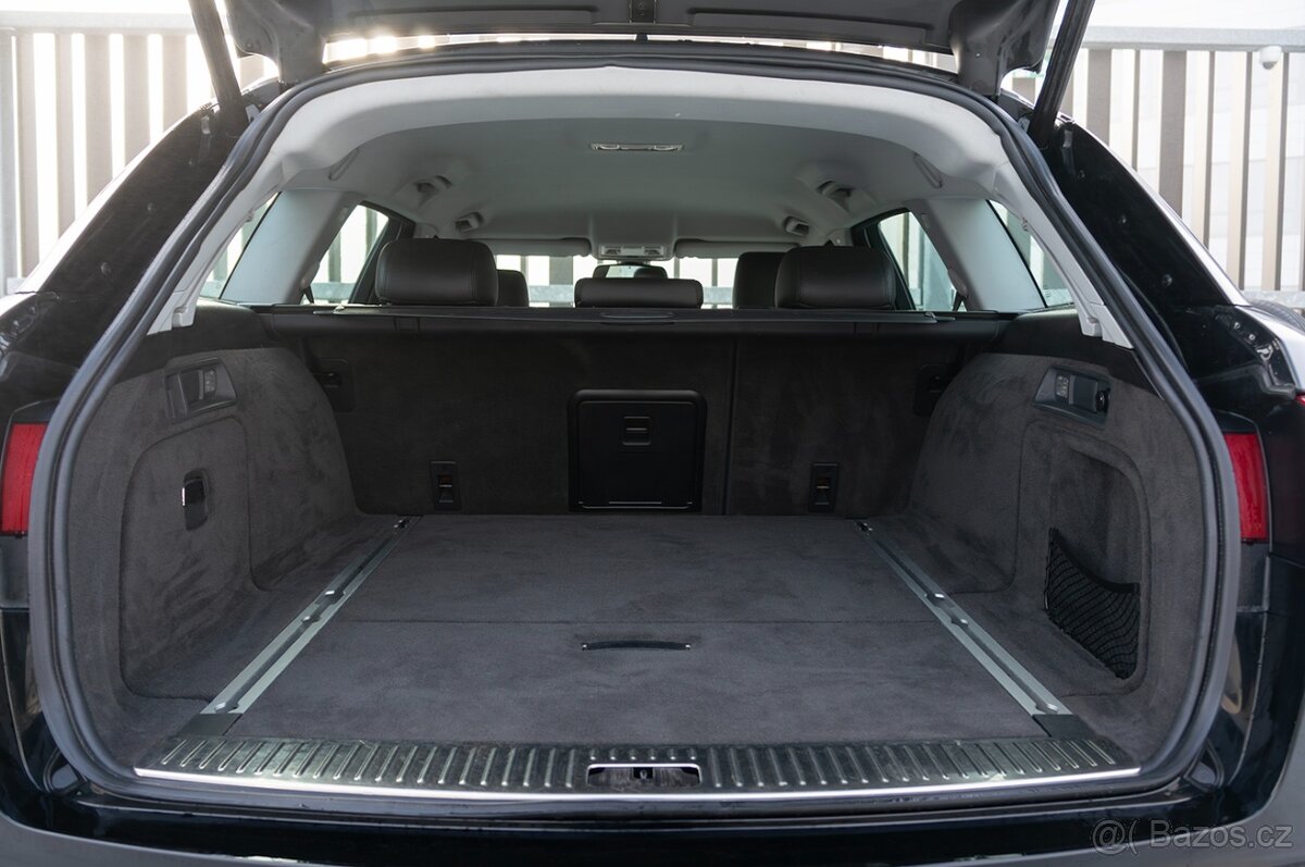 Jaguar XF 2.2D Sportbrake - 17