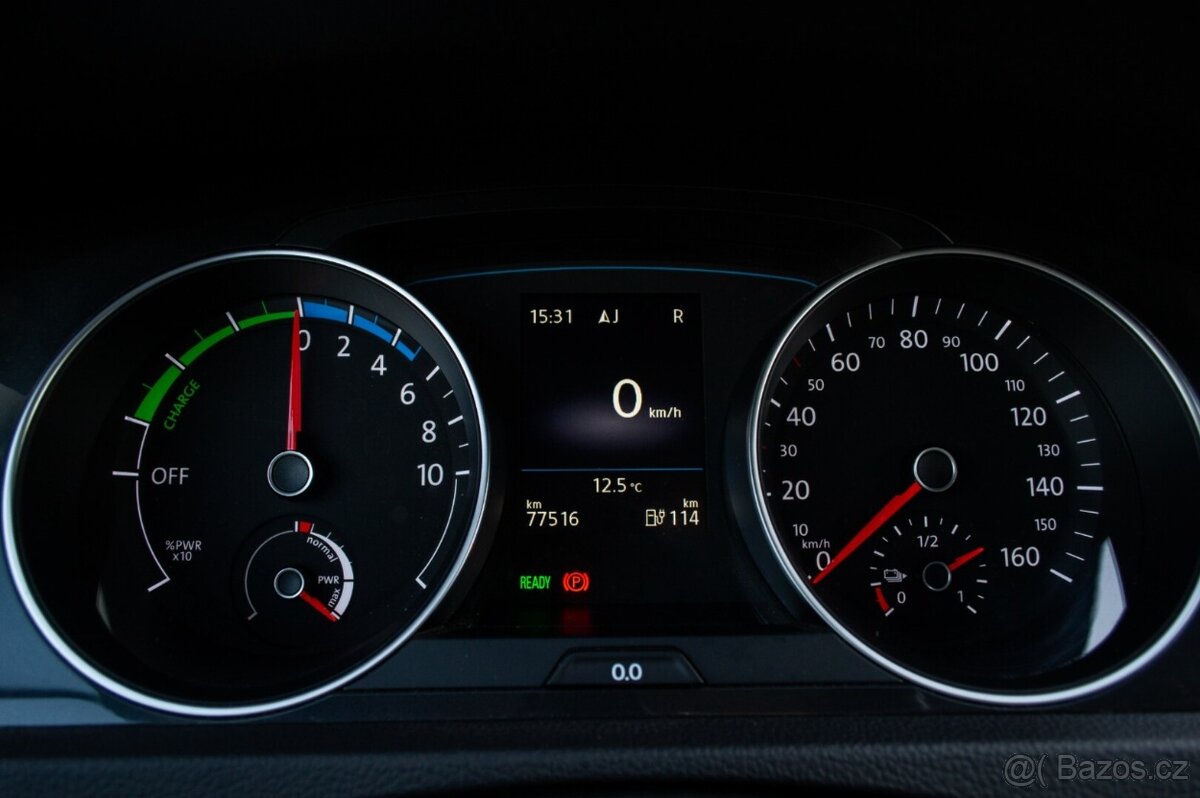 Volkswagen E- Golf Comfortline 2019 - 17