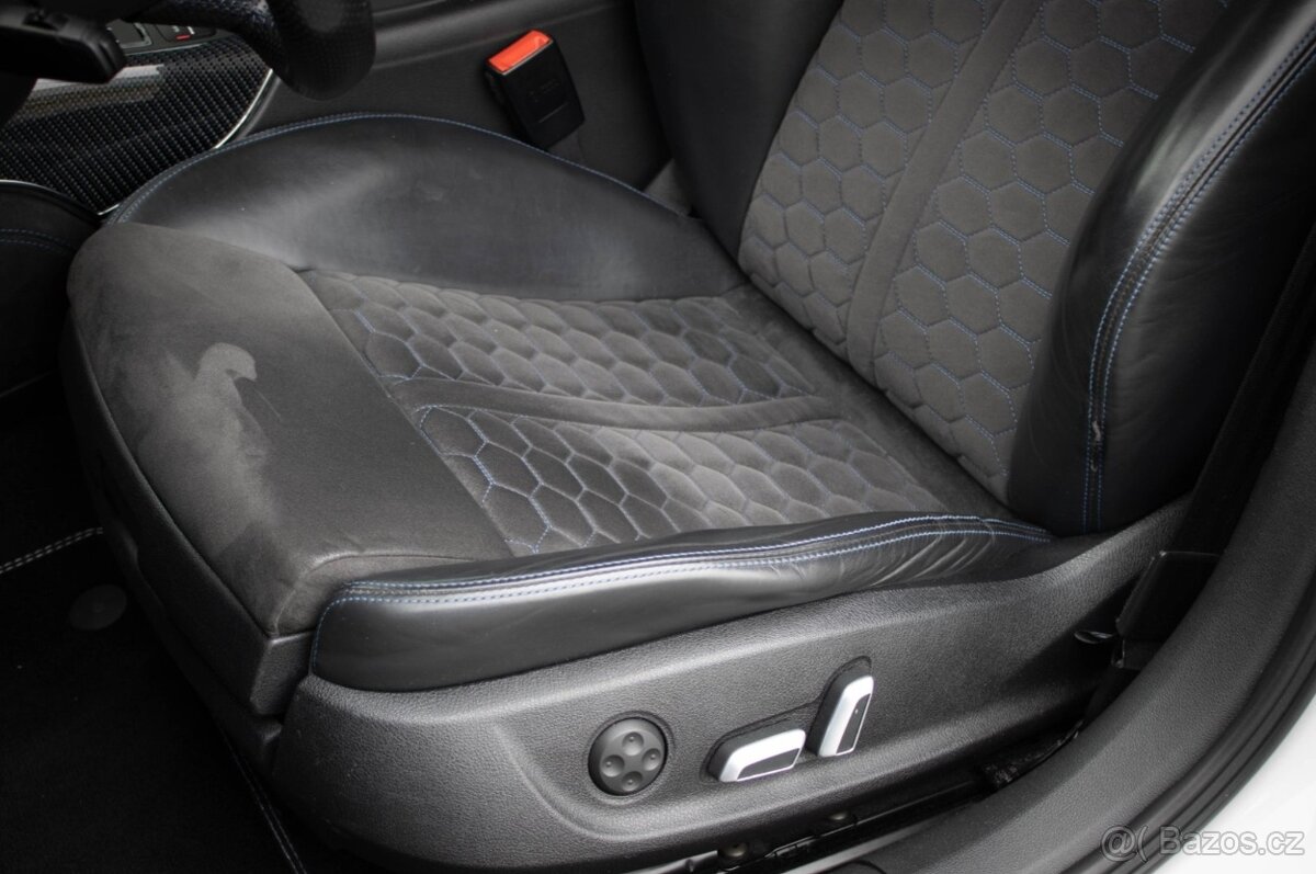 Audi RS6 quattro - 17