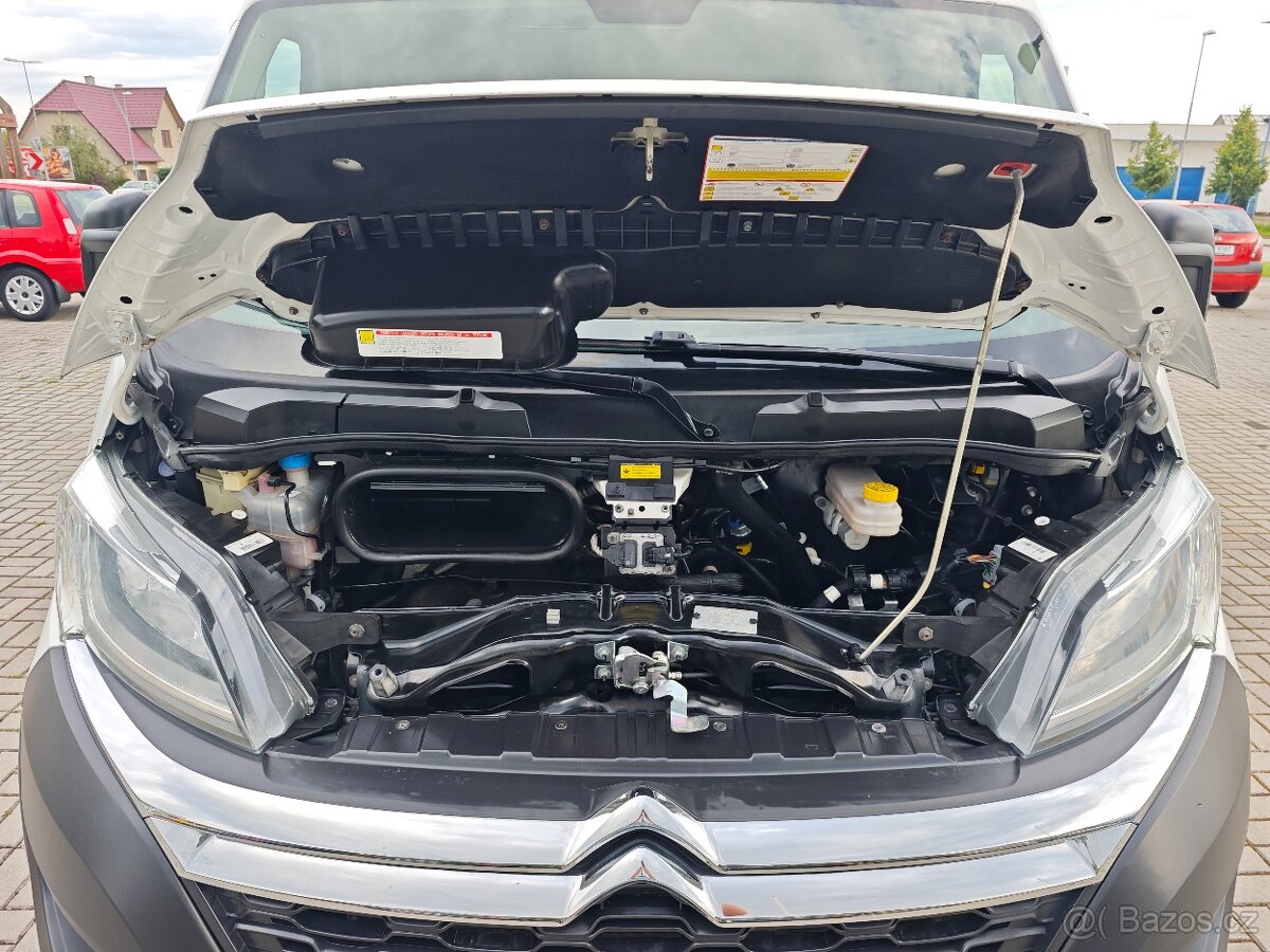 Jumper FURGON 4-35 L4H2 2.2BlueHDi140 S&S MAN6 103kW DPH - 17