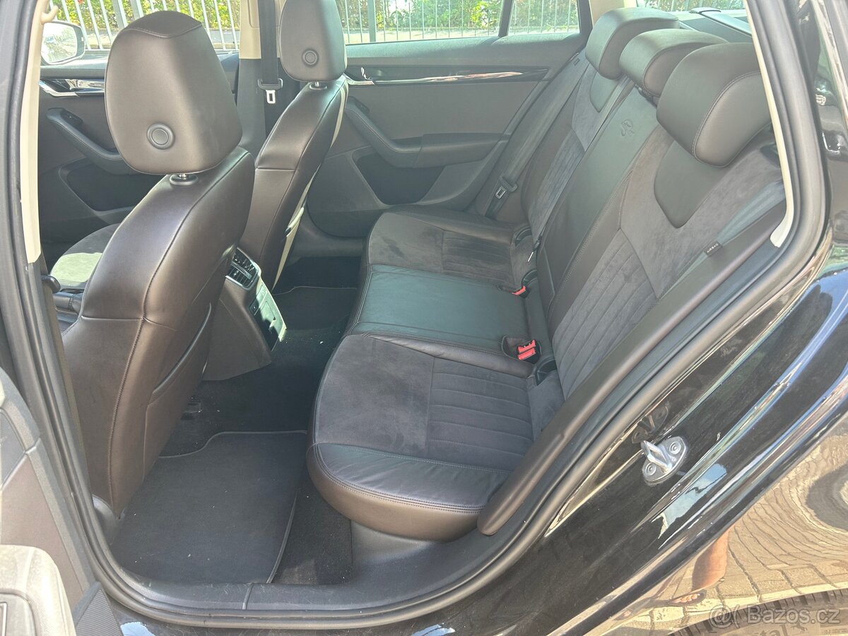 Škoda Octavia TDi , 4x4 , DSG, L&K, Webasto , RS nárazníky - 17