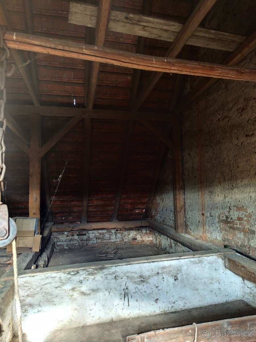 Dům 2+1 v Lišově - 17