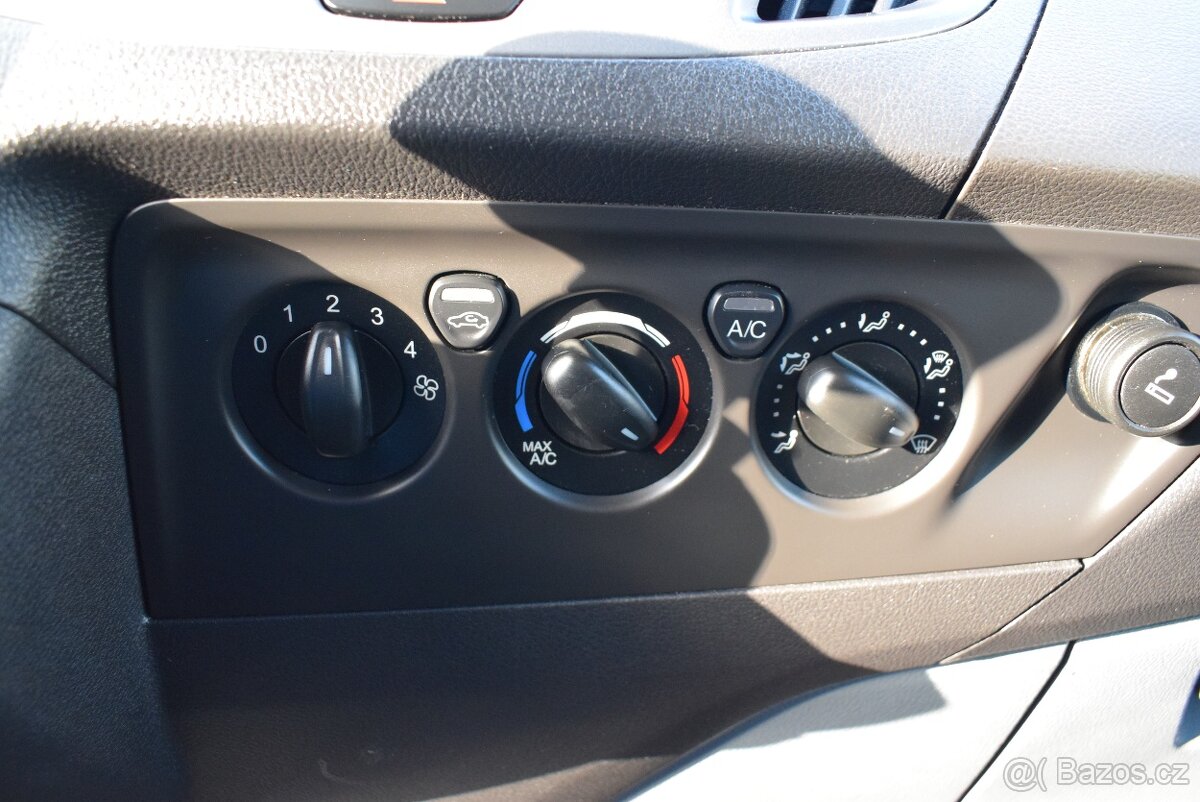 Ford Transit Custom 2,0 TDCi L2H2 SUPER STAV - 17