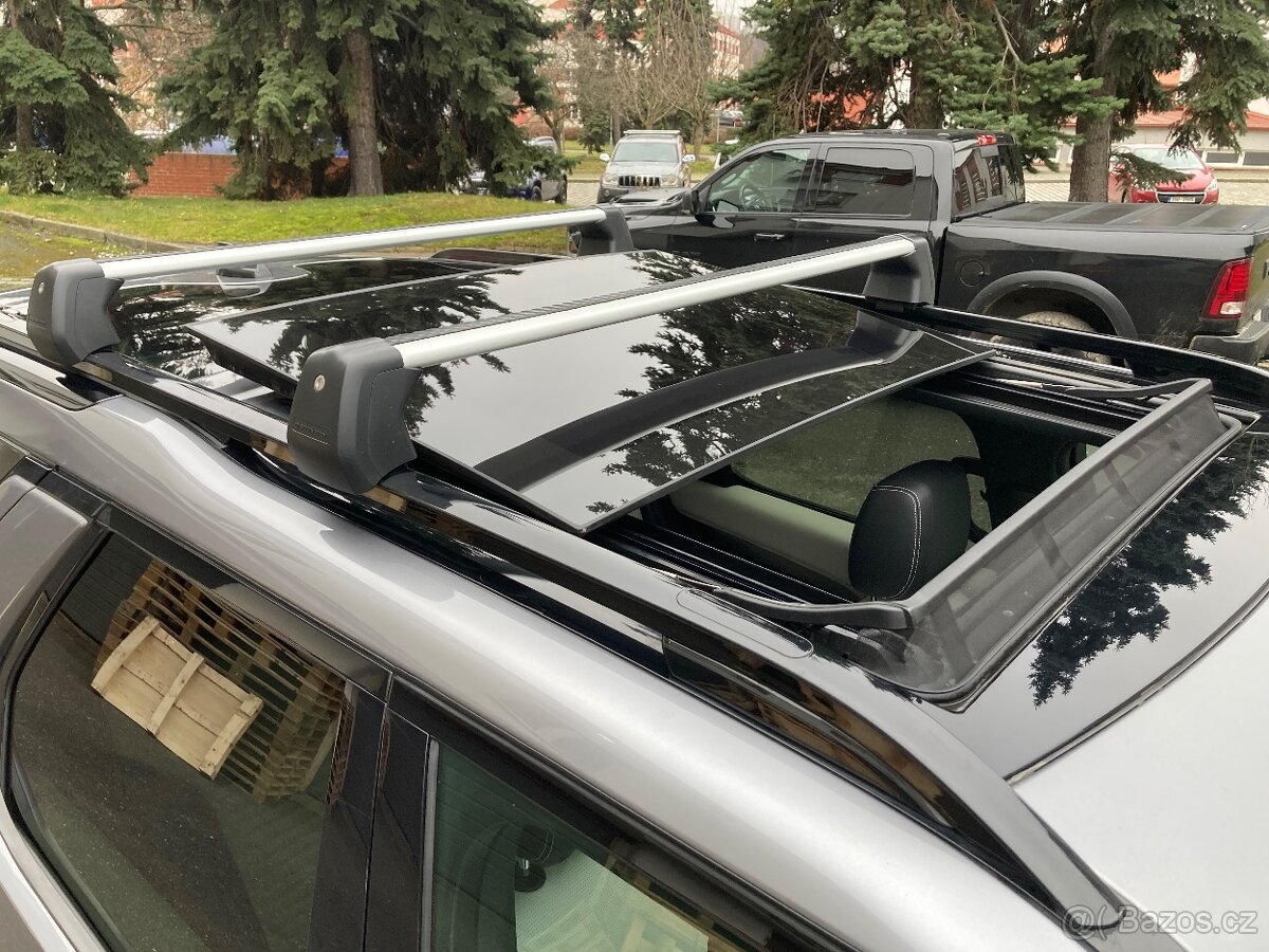 Land Rover Discovery V 3.0D250 V6 183kW R-DYNAMIC Tažné DPH - 17