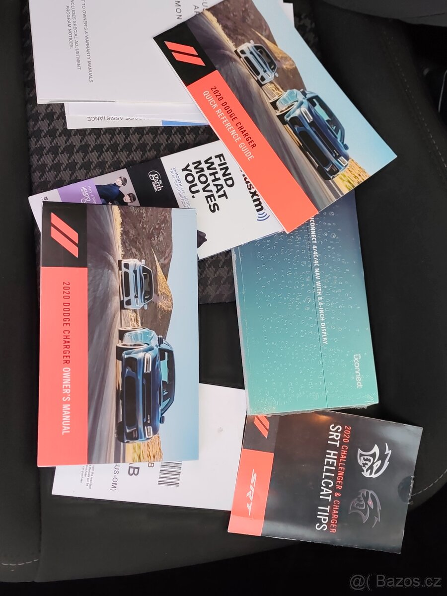 Dodge charger 5.7hemi 276kw rok výroby 2020 - 17