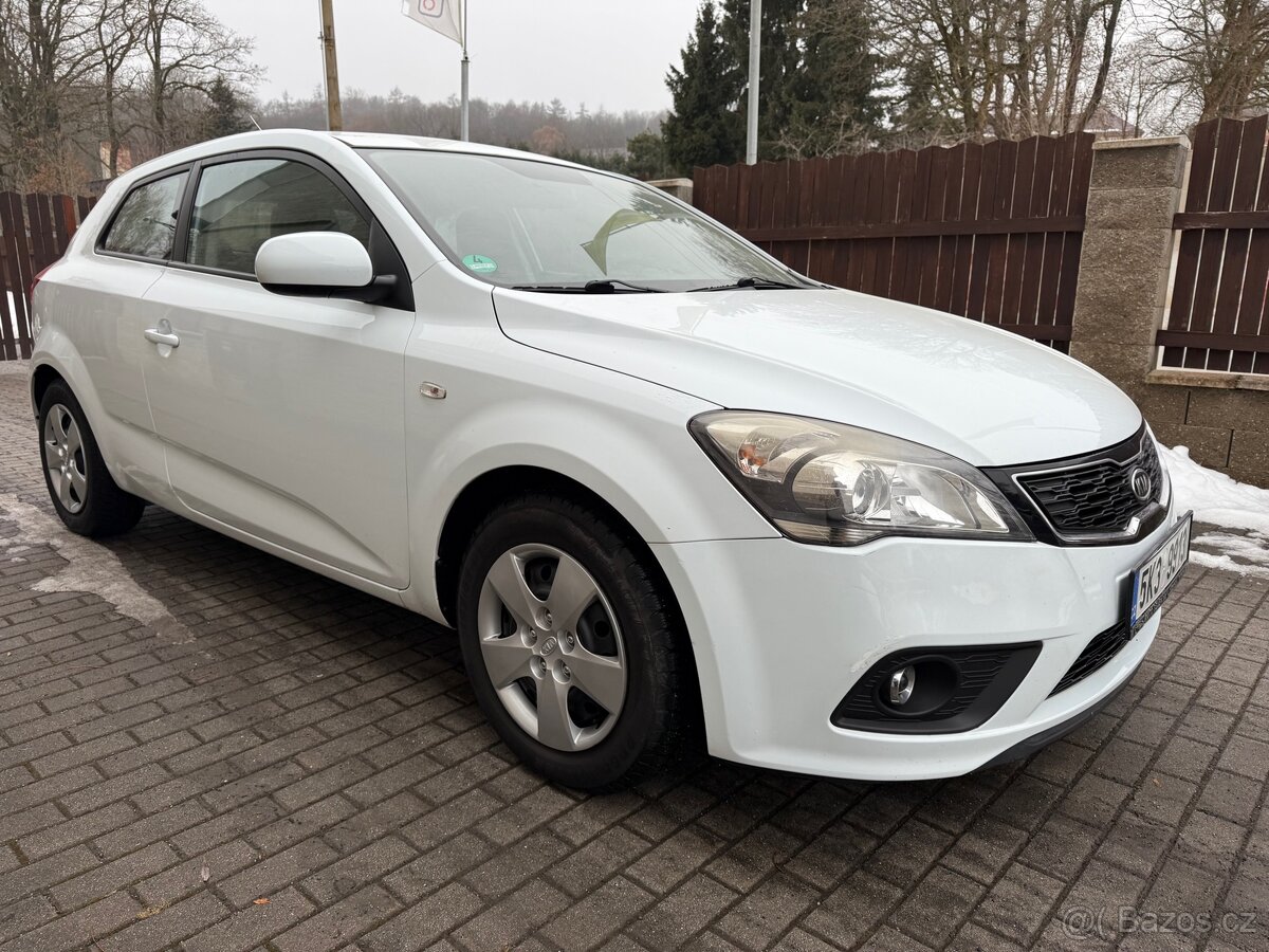 KIA PRO CEED 1,4 CVVT 66kW,NAVI,KLIMA,ROZVODY - 17