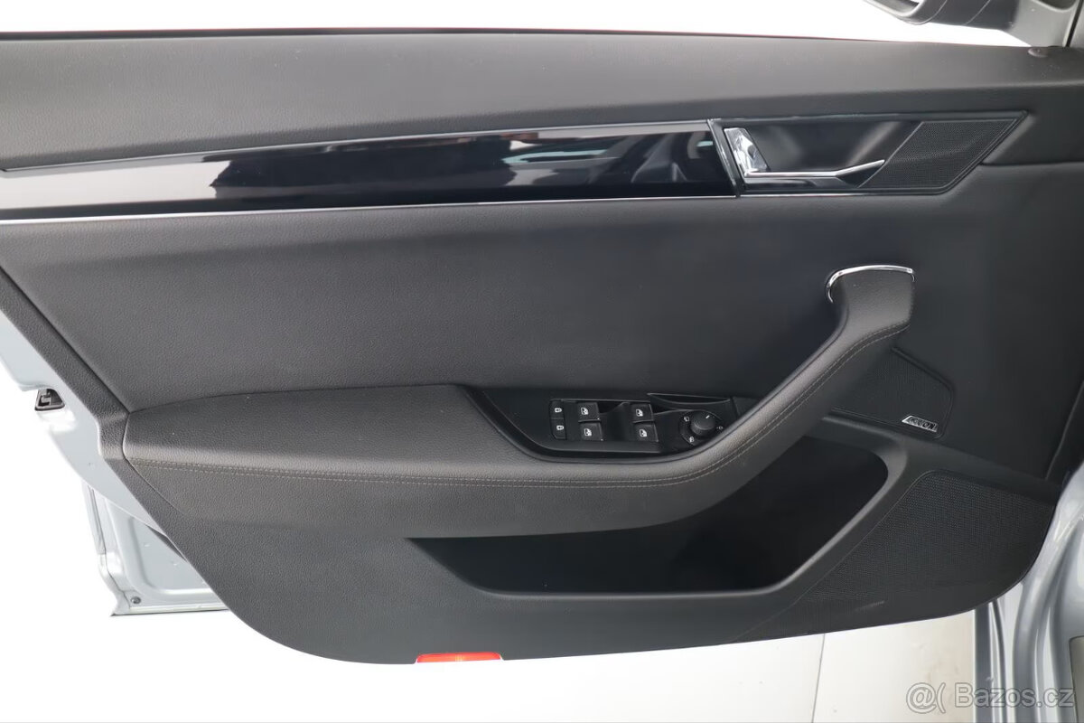 Škoda Superb Laurin & Klement 2.0 TSI DSG limuzína - 190 PS - 17