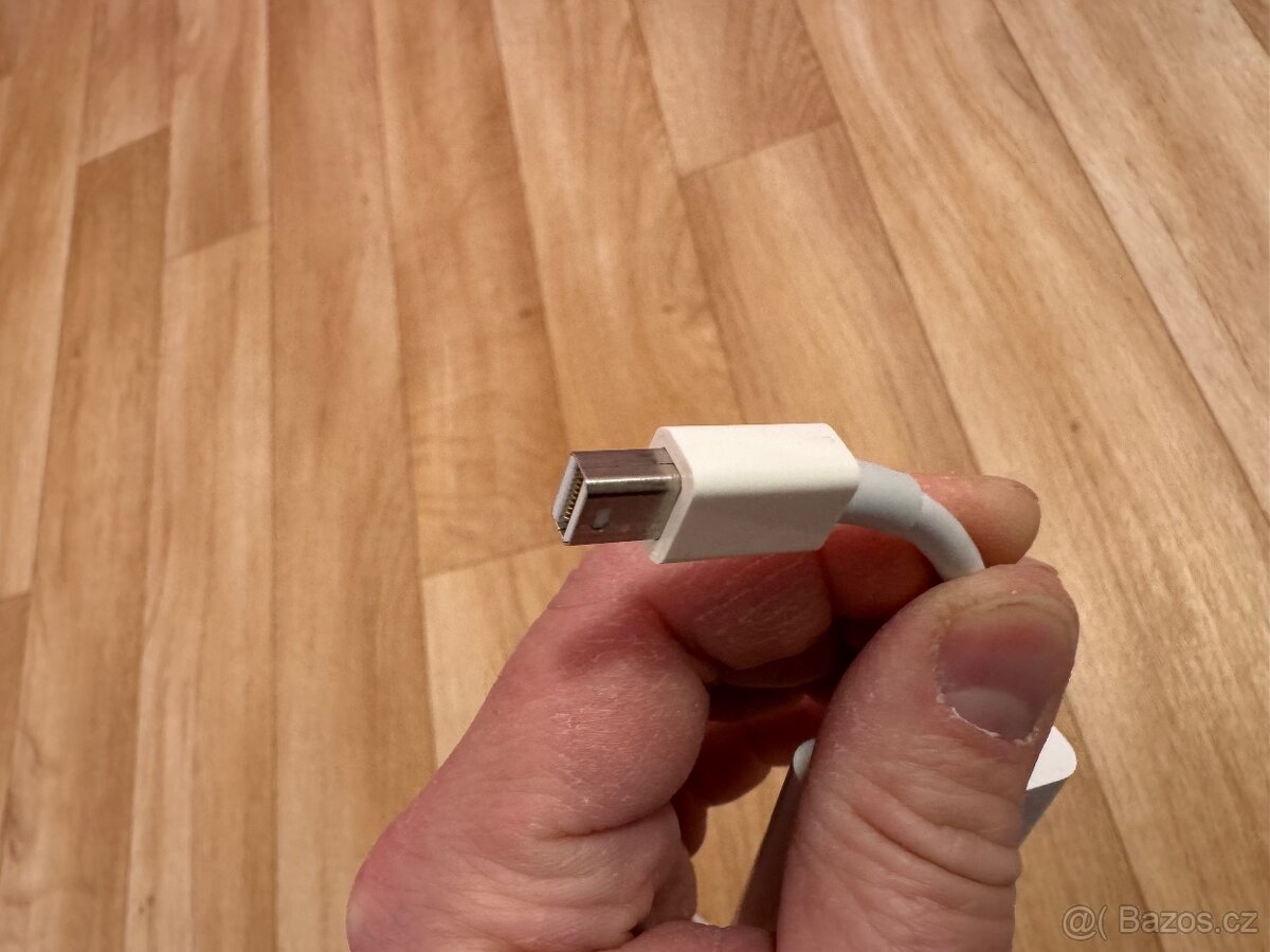 Apple kabely – iPhone + VGA MacBook Air TOP STAV - 17