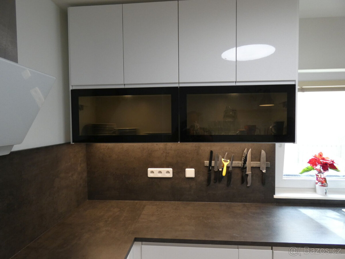 Prodej RD 5+1 Rajhrad u Brna, klimatizace, bazén - 17