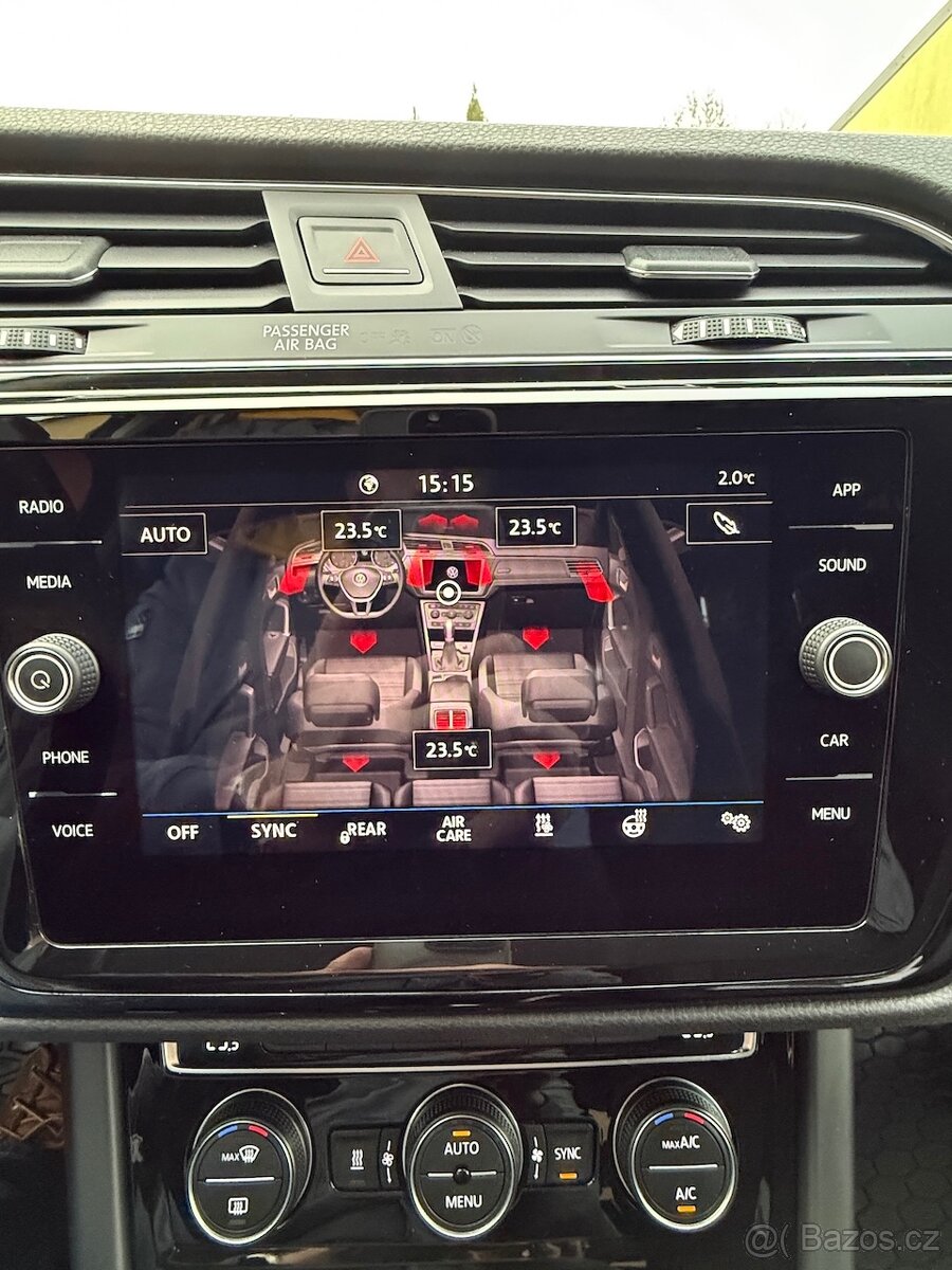 VW TOURAN 2,0TDi 110kW HIGHLINE DSG ACC NEZÁVISLÉ TOPENÍ - 17