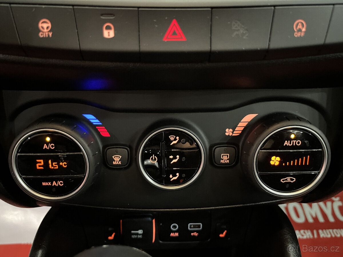 Fiat Tipo 1.6 MTJ AUTOMAT Lounge, MÁLO KM, NEBOURANÉ, SERVIS - 17