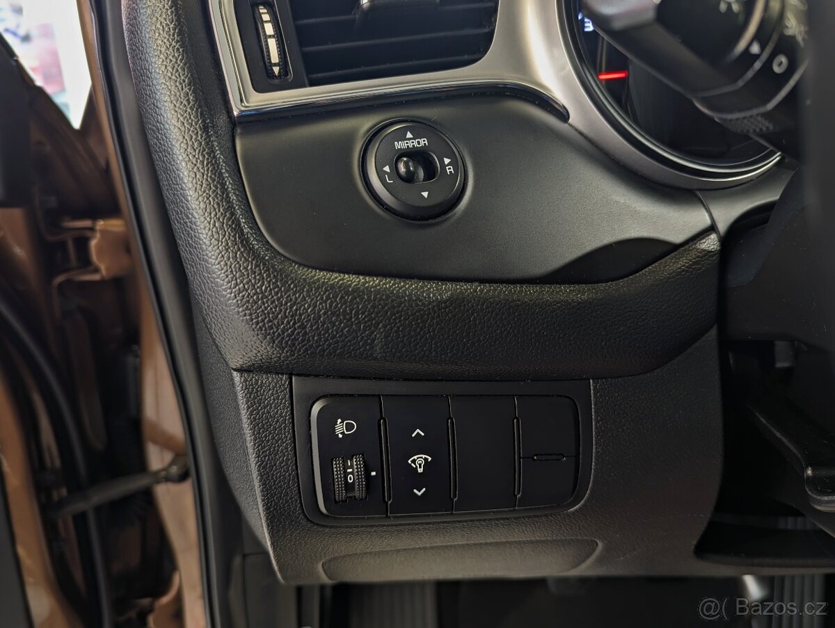 Kia Cee´d 1.4 CRDi 66kW COMFORT, PDC, ČR - 17