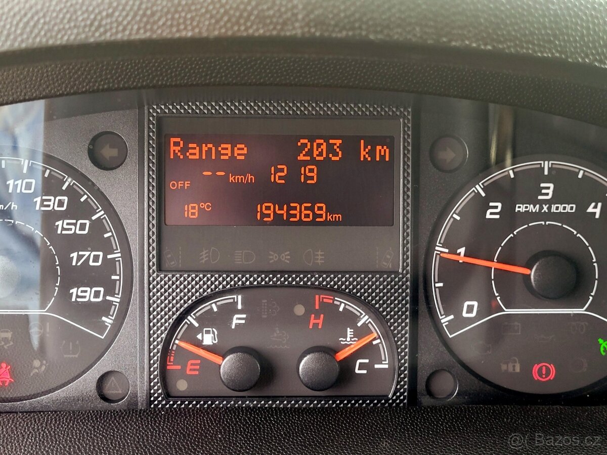Peugeot Boxer 2.2 bHDi,CZ,1.maj, PLACHTA,CEBIA,DPH - 17