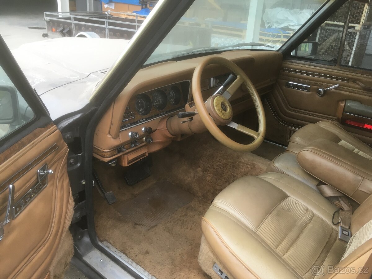 Jeep Grand Wagoneer 1985 5.9 - 17