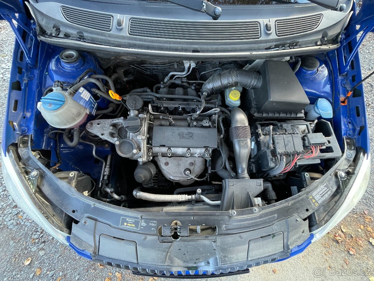 Škoda Fabia 1.2 i DPH Klima, Centrál, ASR - 17