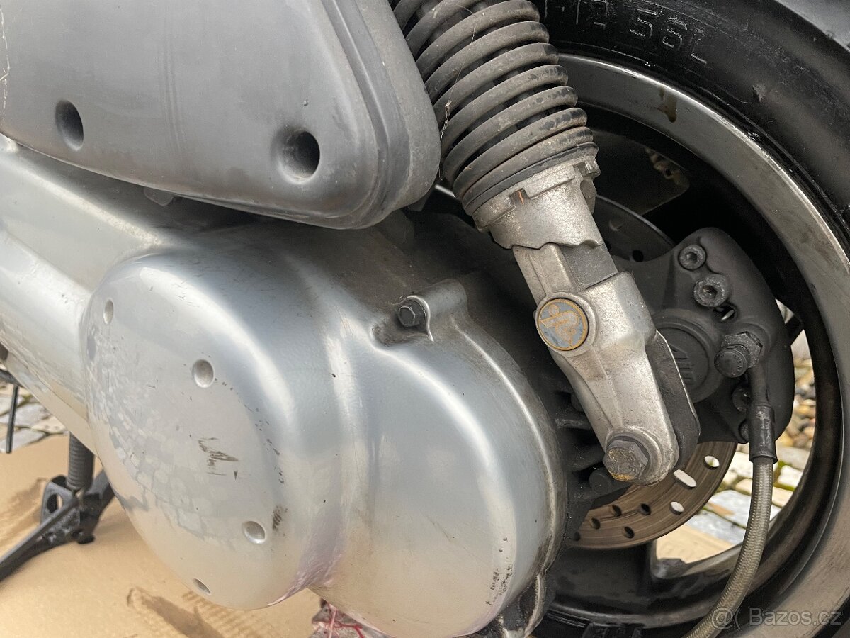 Peugeot Elystar 125 ccm rok 2004 - 17