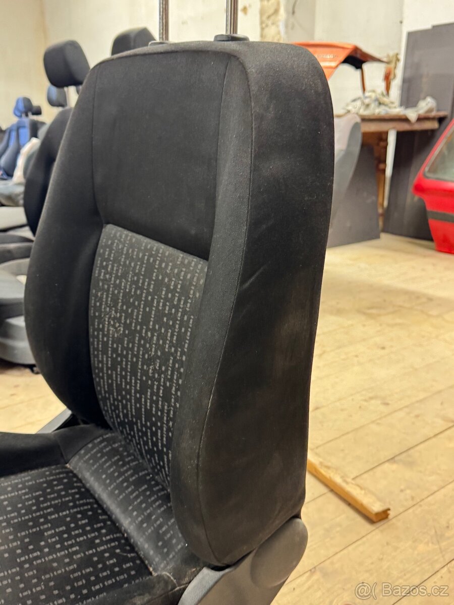 VW Passat B5, B5,5, přední sedačky - 17
